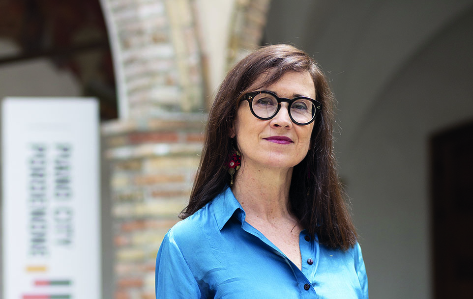 LA DONNA SENZA STEREOTIPI E LA SOCIETÀ LIBERA